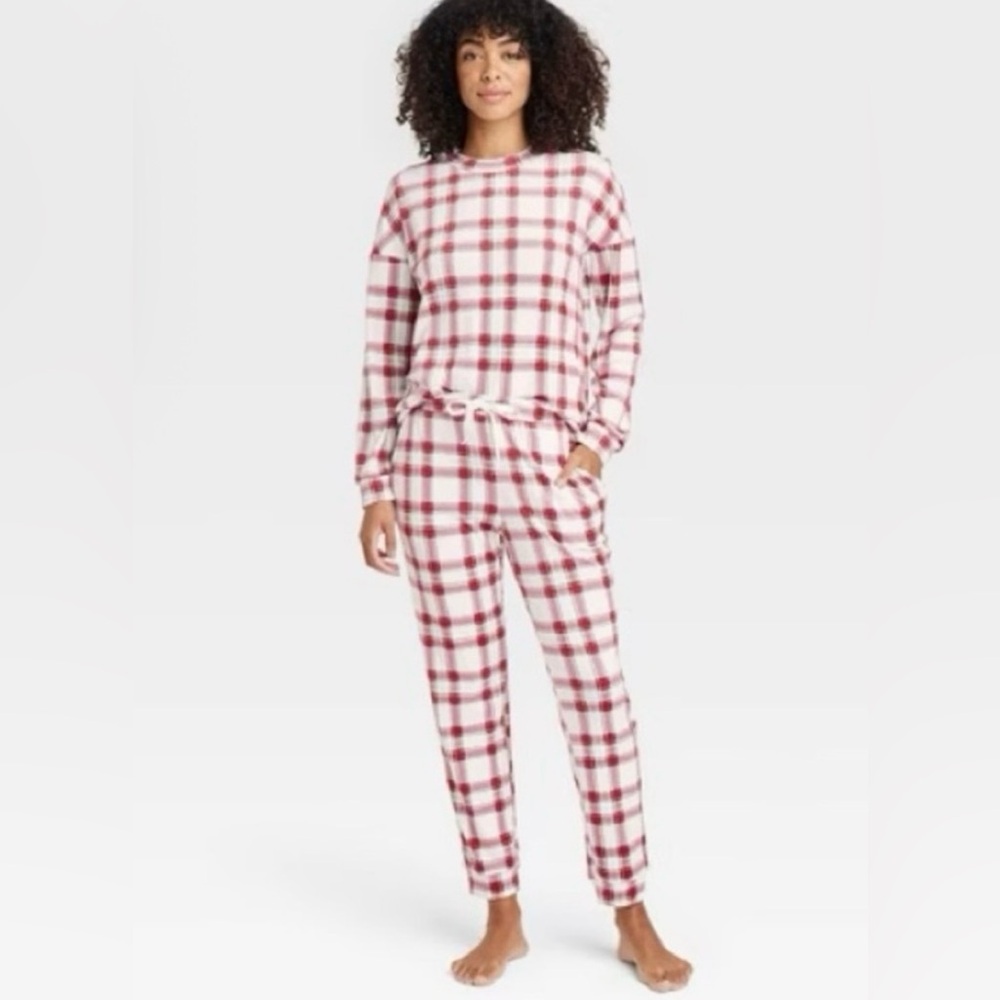 Auden Women’s 2pc Plush Fleece Plaid Pajama Set